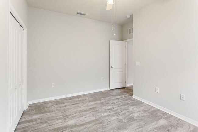 Building Photo - 6601 Boulder Run Loop