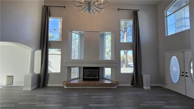 Building Photo - 8445 Montana Stream Ave