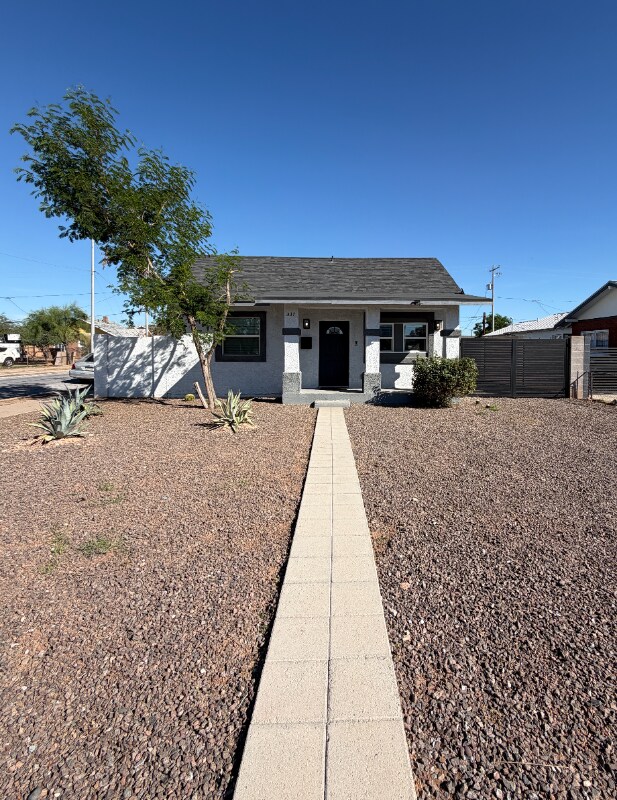 Building Photo - 337 N 13th St