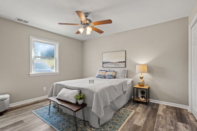 Building Photo - 110 Greenforest Cir