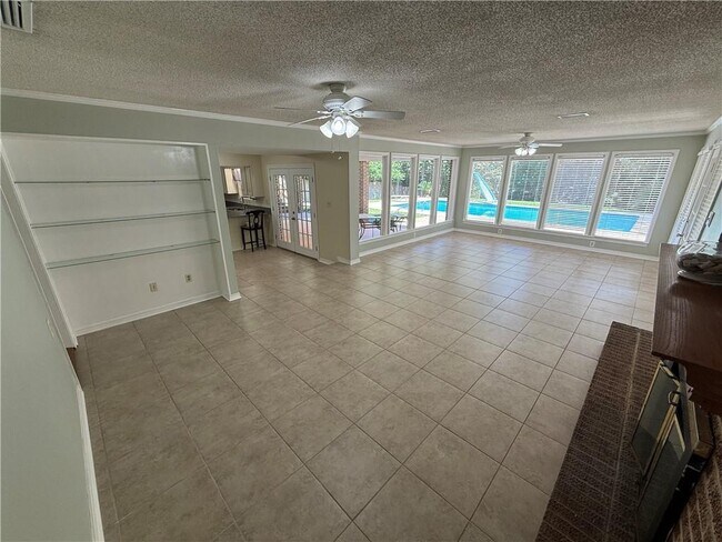 Building Photo - 3512 Shadowwood Ct