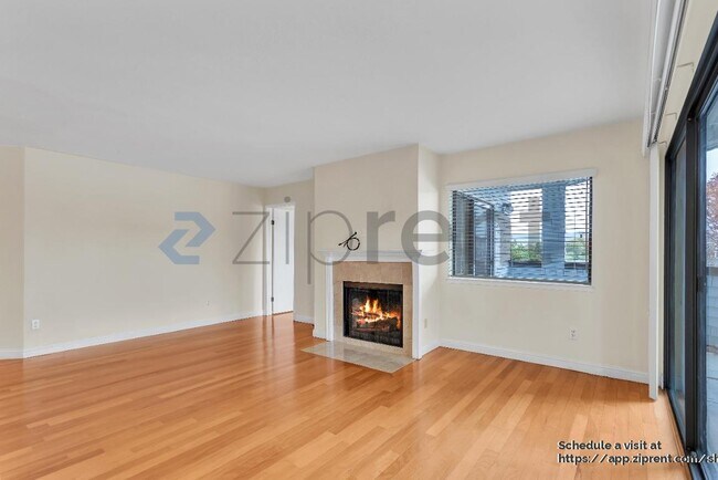 Building Photo - 749 Barnegat Ln