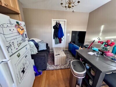 Building Photo - 21 Symphony Rd