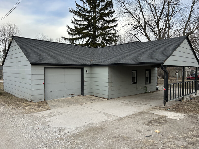 Building Photo - 3210 York St