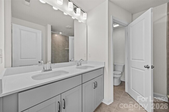 Building Photo - 1245 Pebble Grove Dr