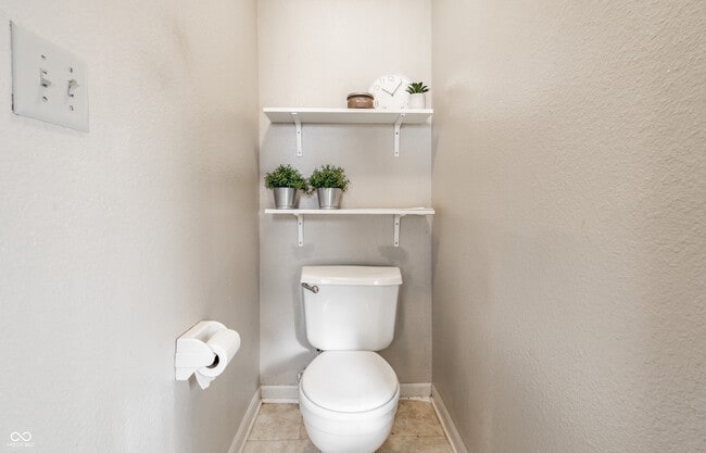 Building Photo - 10513 Blue Springs Ln