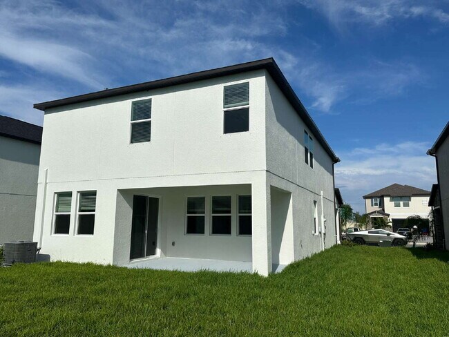 Building Photo - 11748 71st Ave E