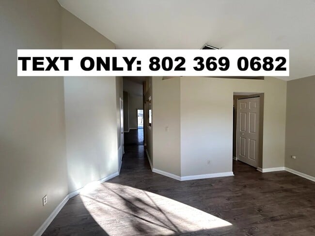 Building Photo - 1912 Bridgehampton Pl