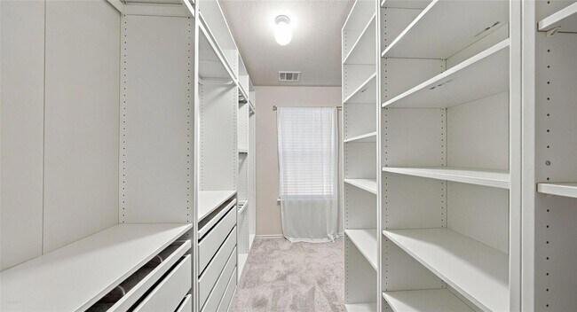 Building Photo - 7224 Crestone Rd