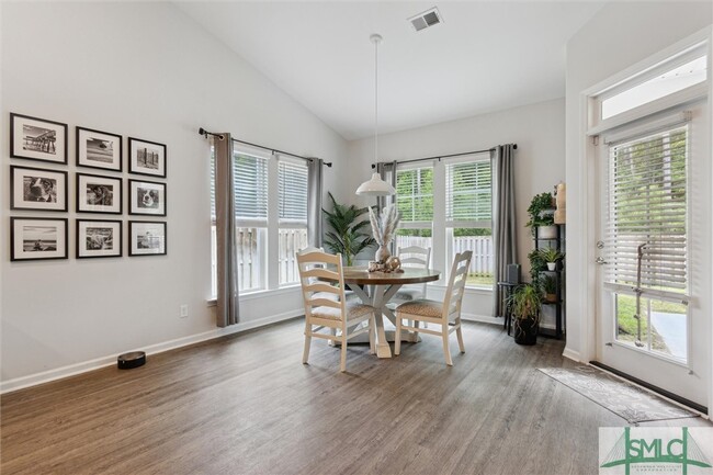 Building Photo - 254 Sessile Oak Dr