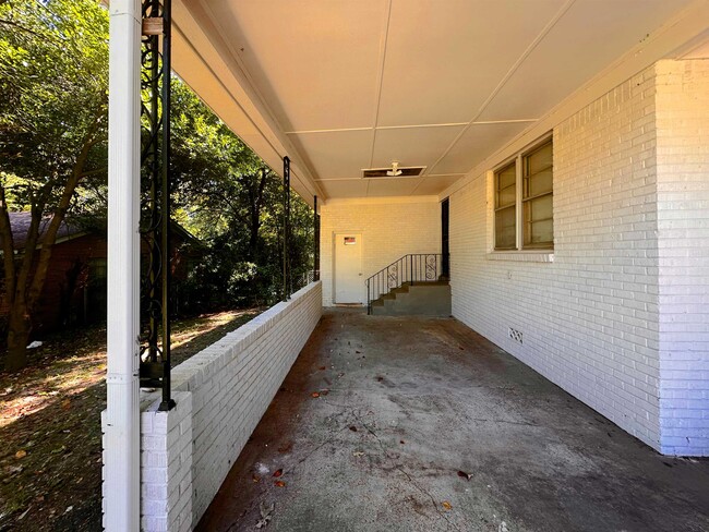 Building Photo - 3766 Argonne St