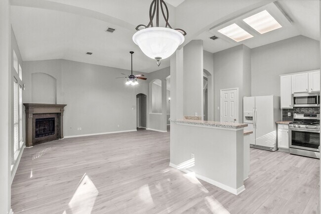 Building Photo - 155 N Wimberly Way