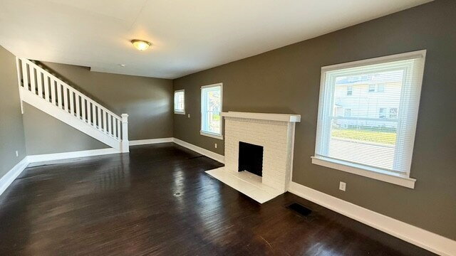 Building Photo - SOUTH BROAD RIPPLE 3BEDROOM  HALF DUPLEX AVAILABLE NOW!