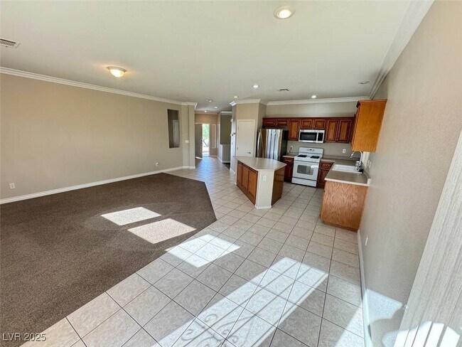 Building Photo - 6412 N Starling Mesa St