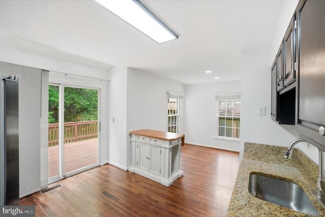 Building Photo - 12327 Sour Cherry Way