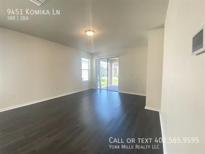 Building Photo - 9451 Komika Ln