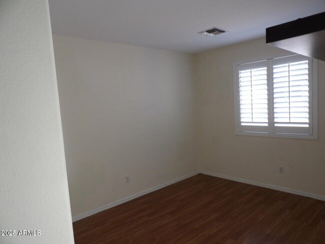 Building Photo - 8221 W Papago St