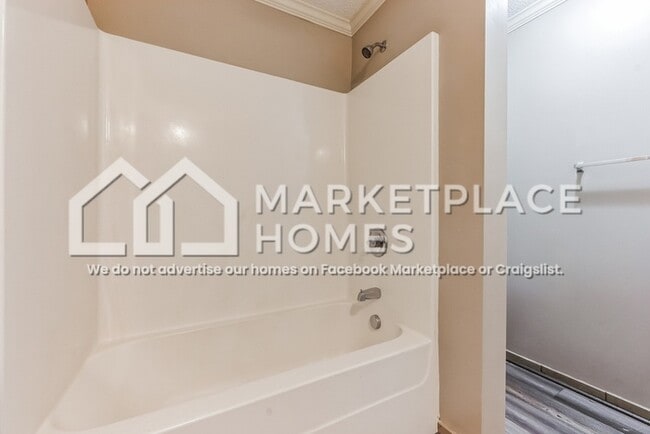 Building Photo - 3560 21st St