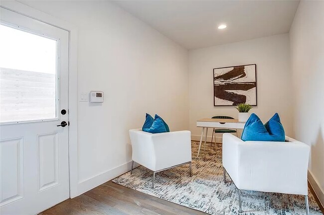 Building Photo - 4710 Virginia Ave