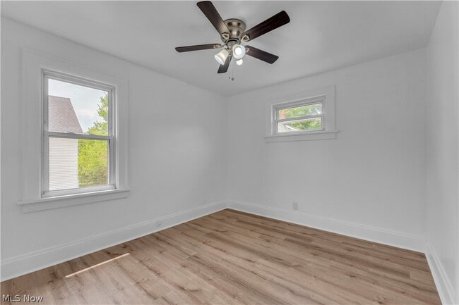 Building Photo - 382 E 161st St