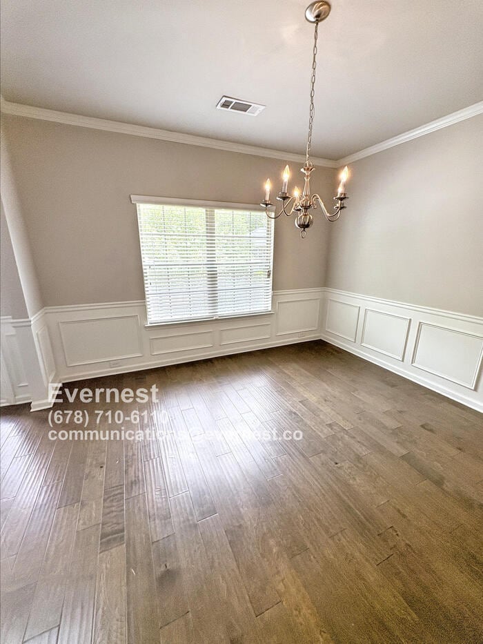 Building Photo - 144 Charolais Dr