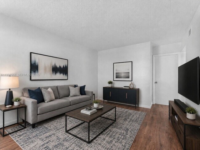Building Photo - 3750 SW 59th Ave