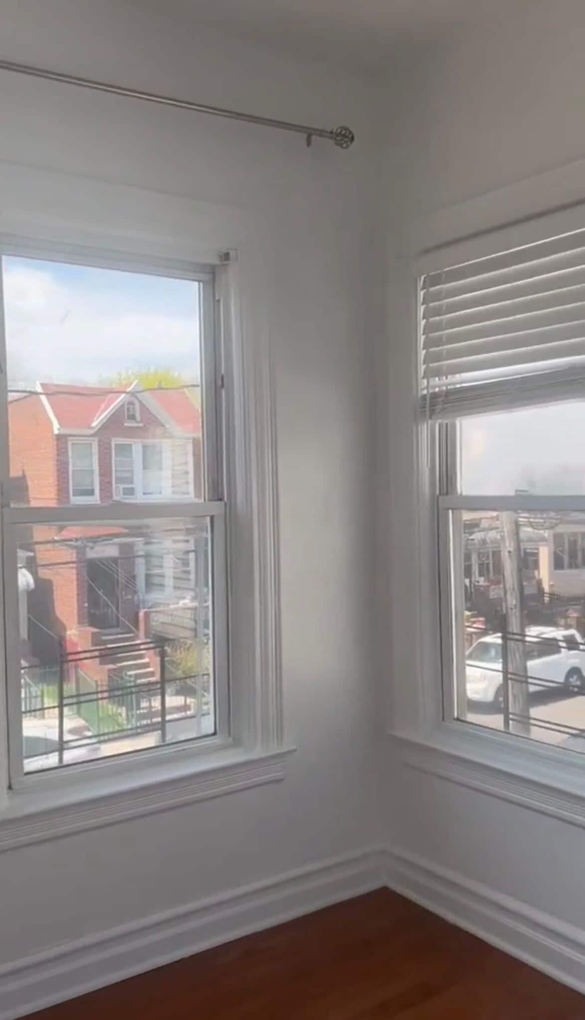 Sunroom - 157 E 40th St