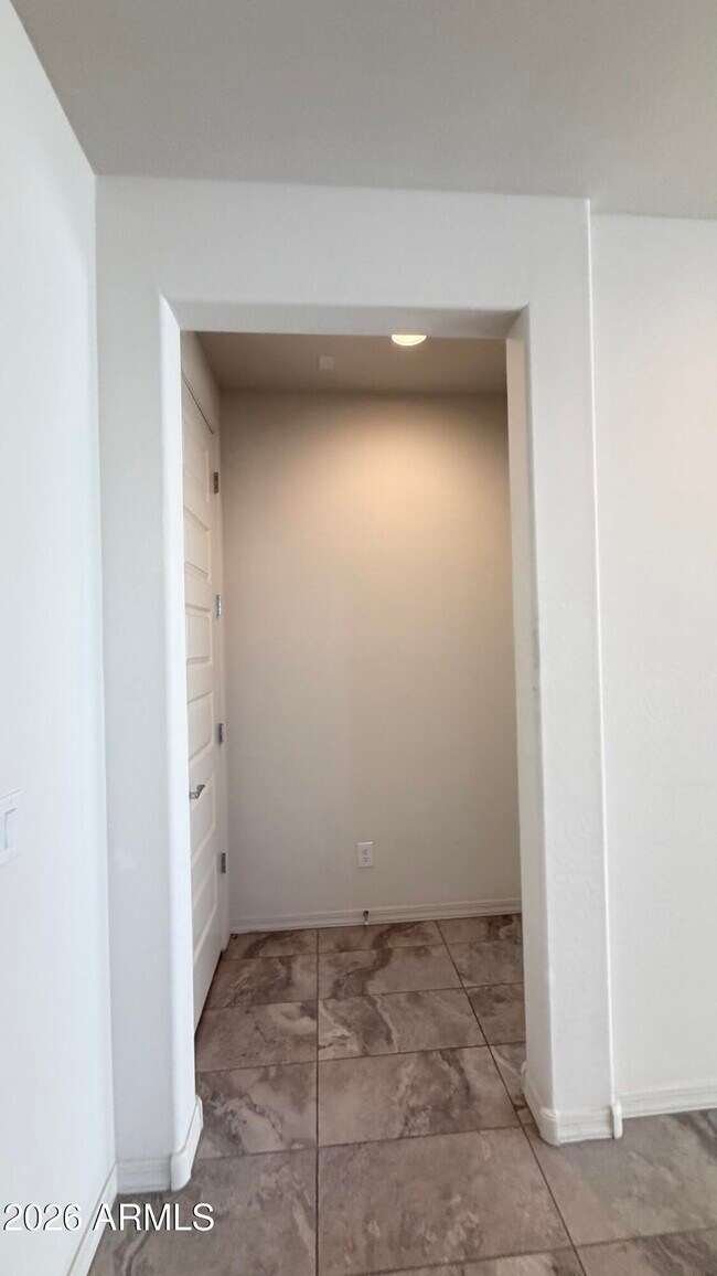 Building Photo - 8529 S 67th Dr