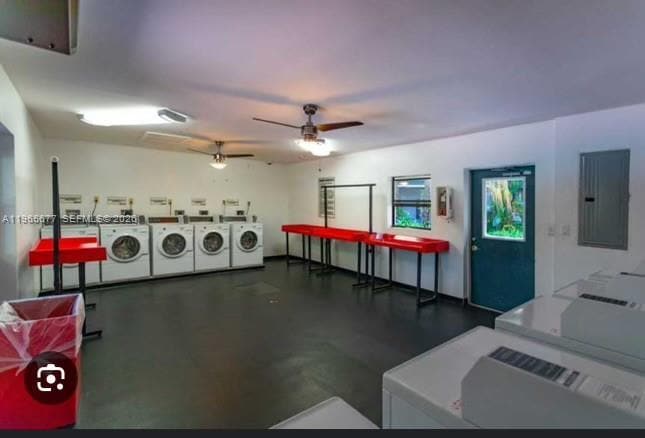 Building Photo - 5200 NE 6th Ave