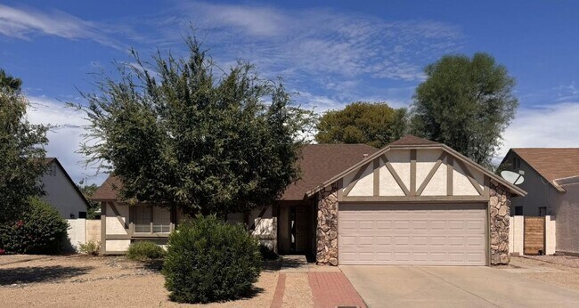 Primary Photo - 3 bedroom at Peoria & 59th Ave