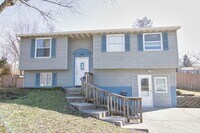 Building Photo - Nicely Updated Home
