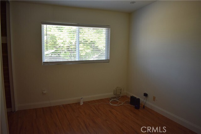 Building Photo - 15862 Caltech Cir