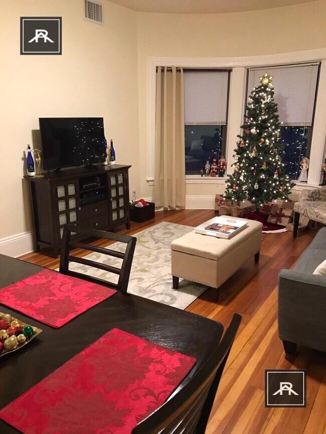 Building Photo - 1 bedroom in Brookline MA 02446