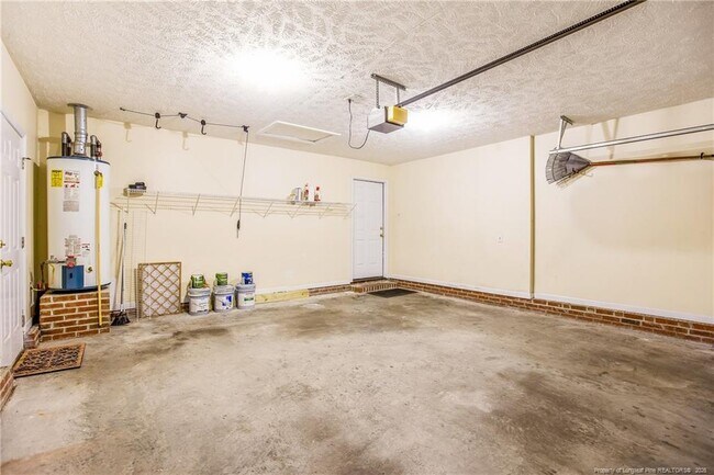 Building Photo - 2978 Brookcrossing Dr