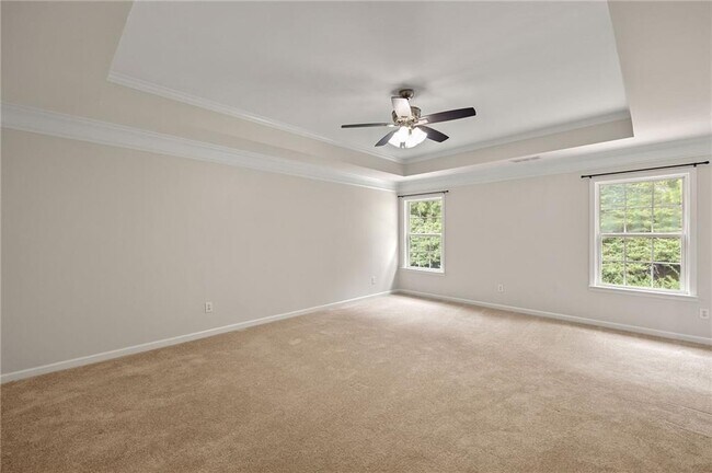 Building Photo - 10870 Brunson Dr