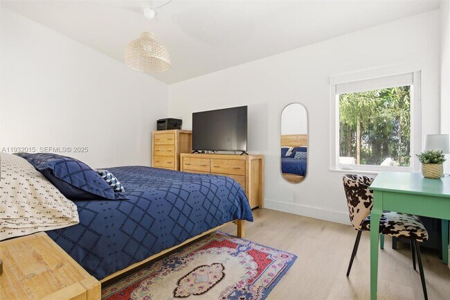 Building Photo - 10246 NW 57th Terrace