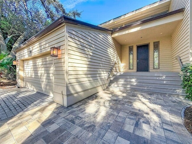 Building Photo - 1351 Willow Brk Dr