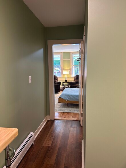 Hallway from kichenette - 552 Mammoth Rd