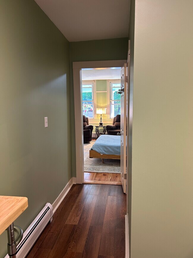 Hallway from kichenette - 552 Mammoth Rd