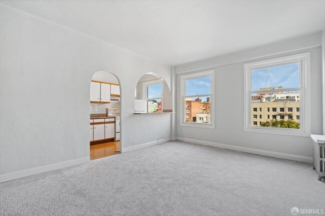 Building Photo - 631 O'Farrell St