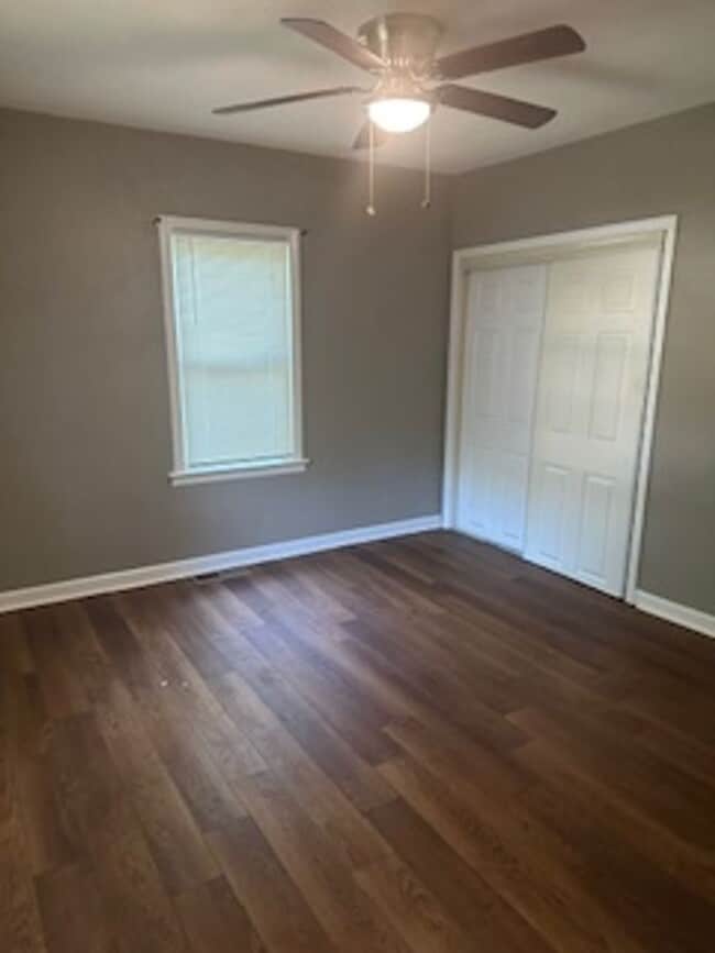 Building Photo - MOVE IN SPECIAL: Beautiful 4 Bedroom 2 Bat...