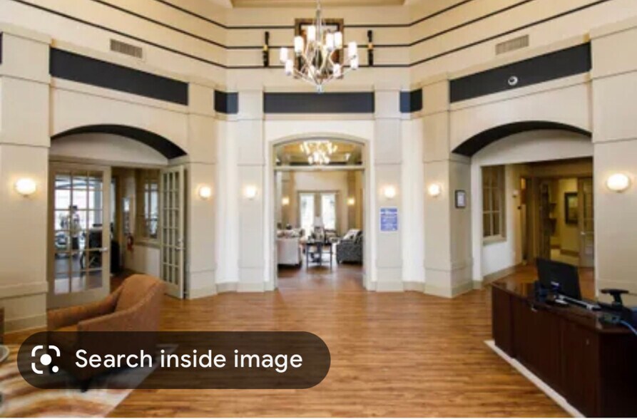 Building Photo - 140 Yellowstone Dr