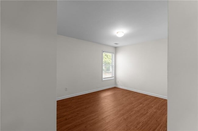 Building Photo - 3127 Wyesham Cir
