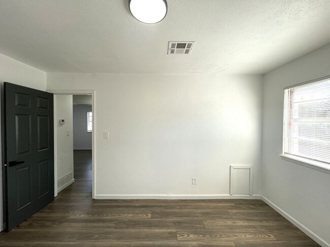 Building Photo - 5304 Monte Pl