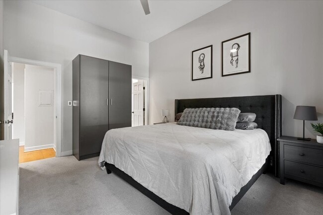 Building Photo - 1867 N Halsted St