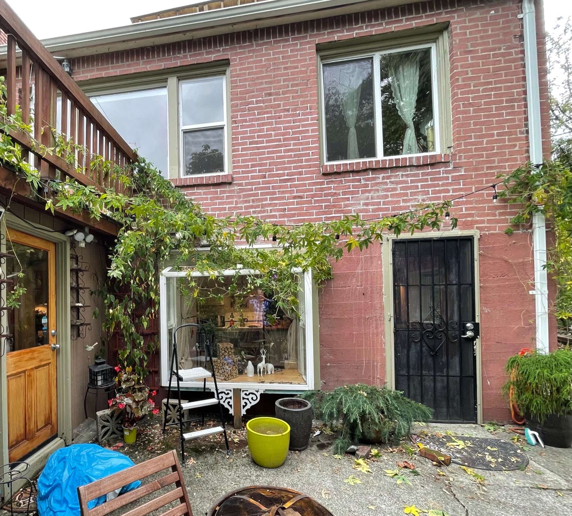 Building Photo - 2111 17th Ave S