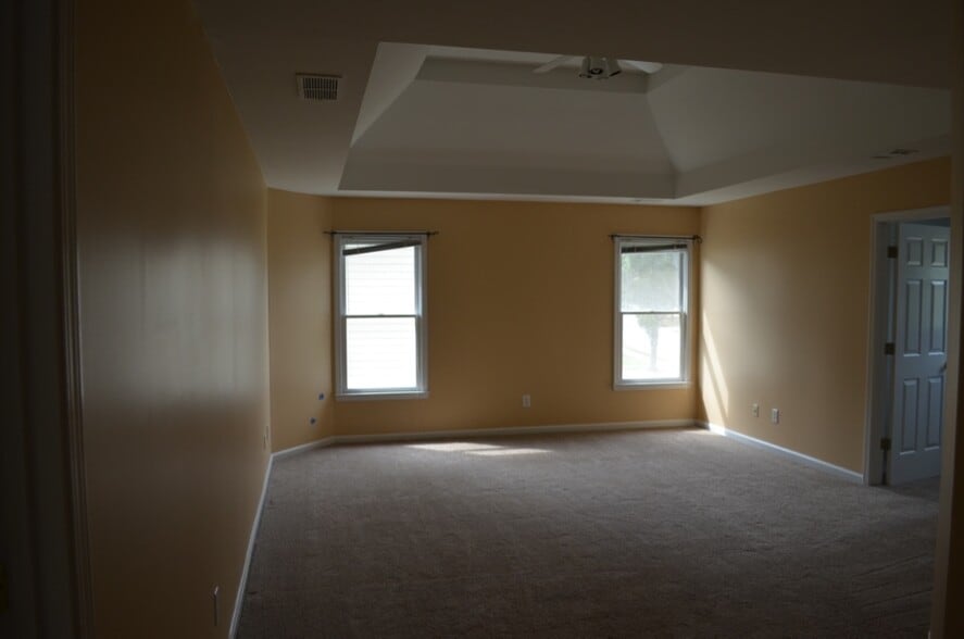 Building Photo - 11075 Regal Forest Dr.