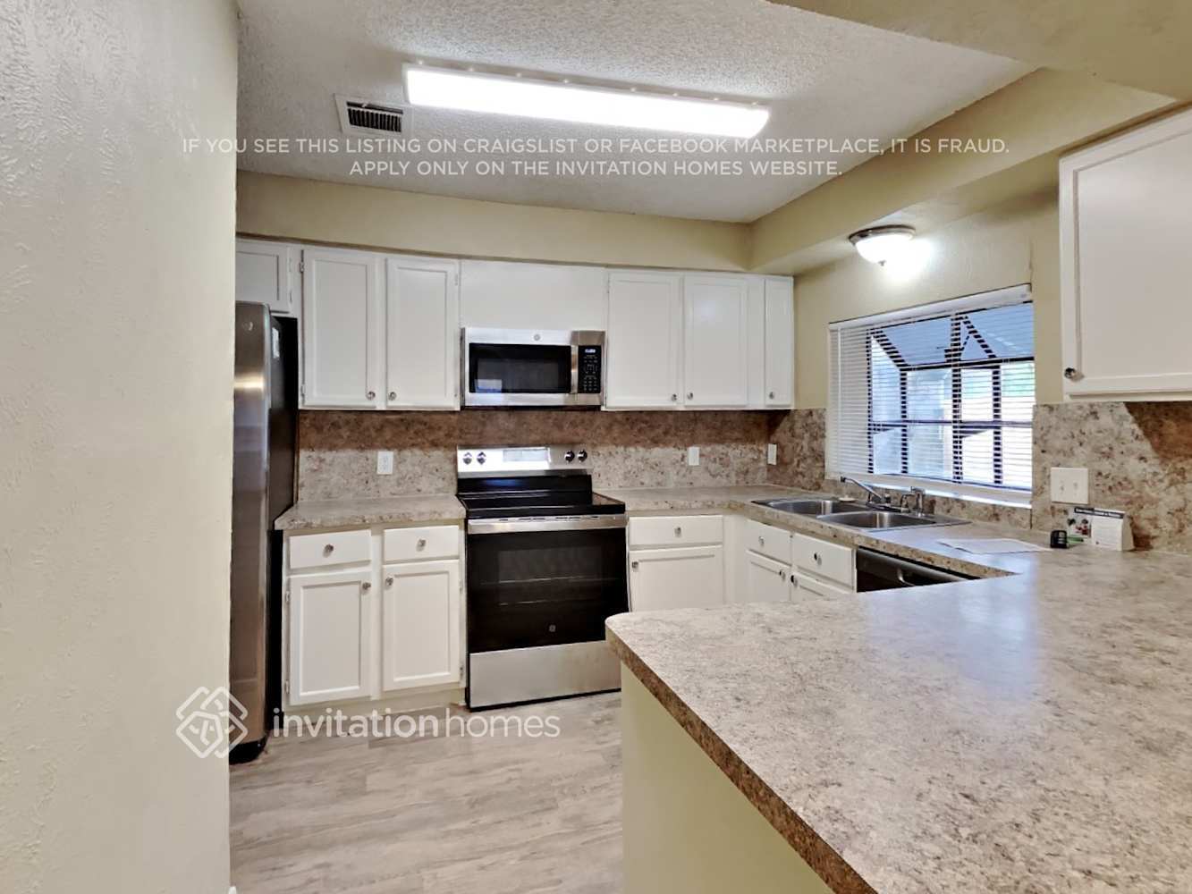 Building Photo - 5402 Sweetwind Ln