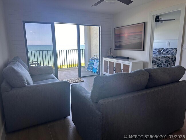 Building Photo - 7430 S Ocean Dr