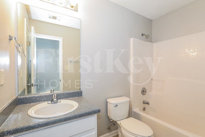 Building Photo - 4815 Bob White Run